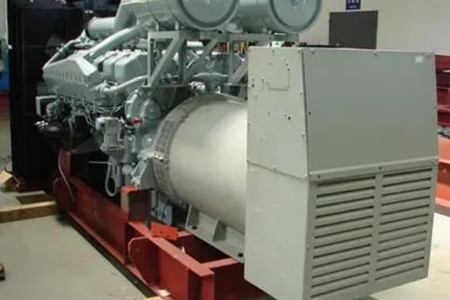 三菱發電機組油壓過低該如何處理?